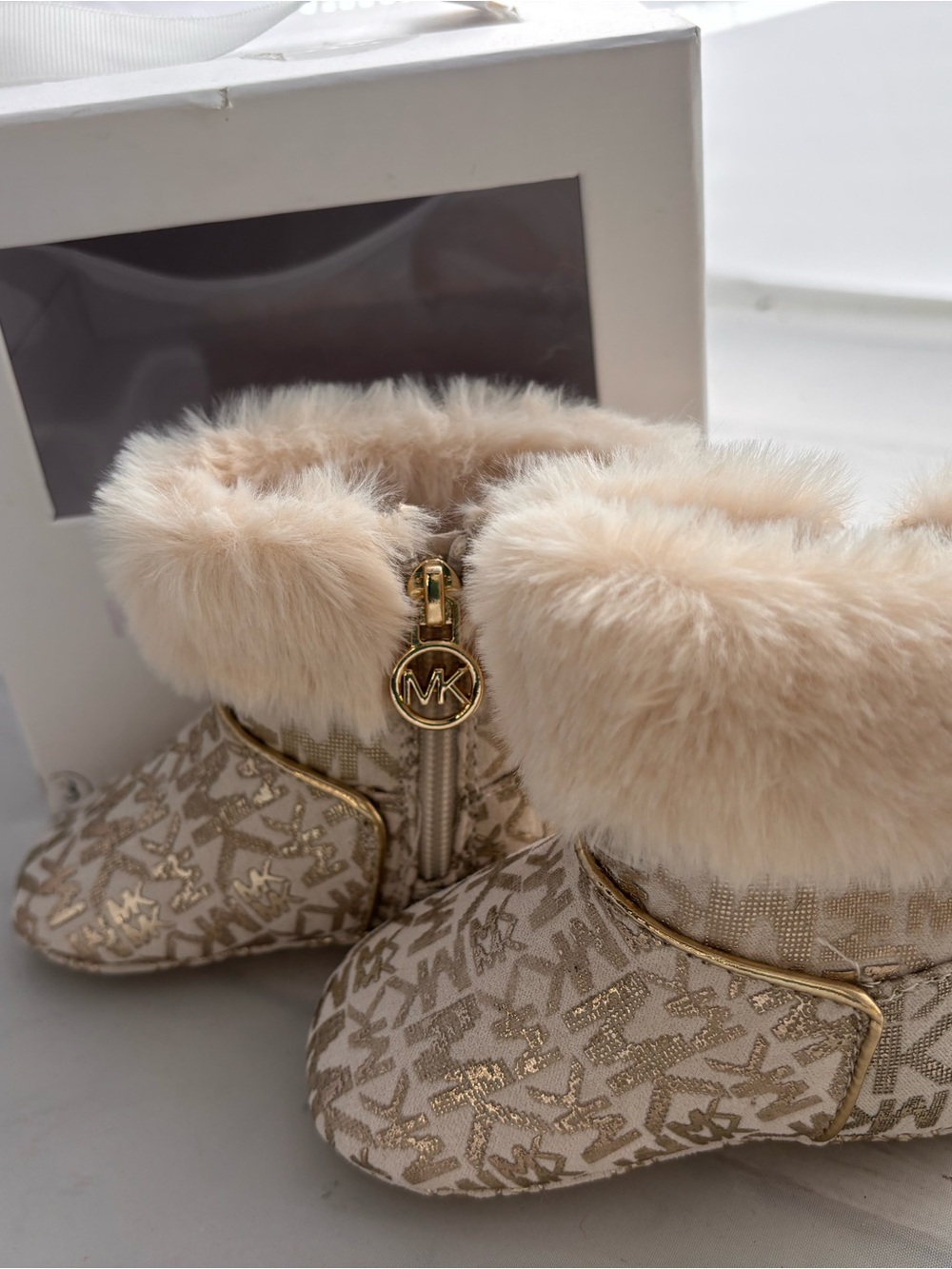 Michael Kors Baby Faux-Fur Trim Gold Logo Booties - Size 3 - Picture 4 of 9
